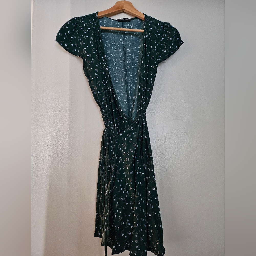 Brandy Melville Green floral Mini-dress